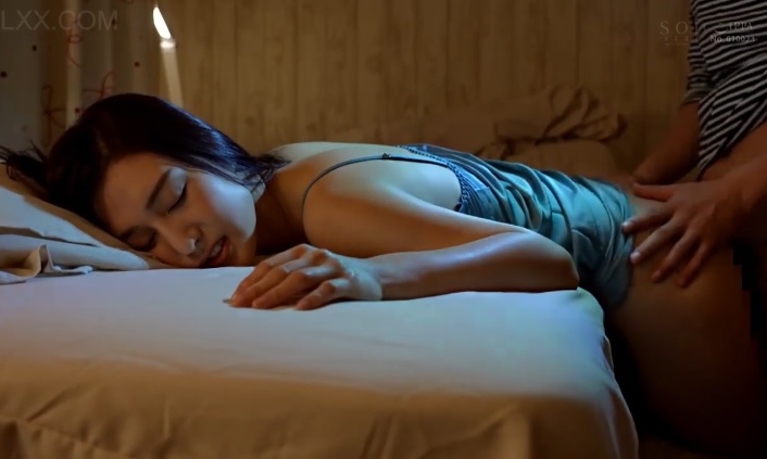 Chị gái dâm đảng bi em trai đụ vào lồn