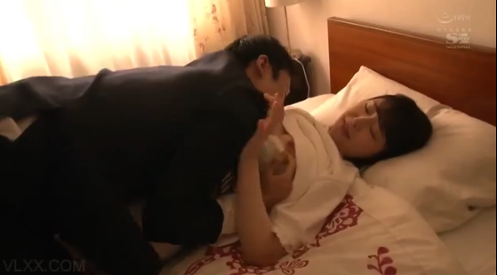 Xoạc cô vợ của bạn thật sướng