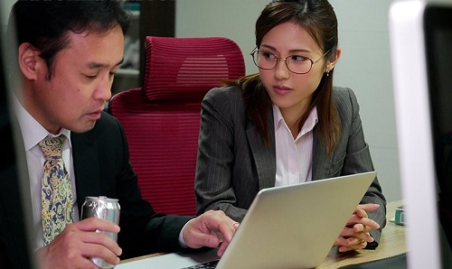 JUL-660 Vợ dâm đi làm bị sếp đụ lồn cực phê